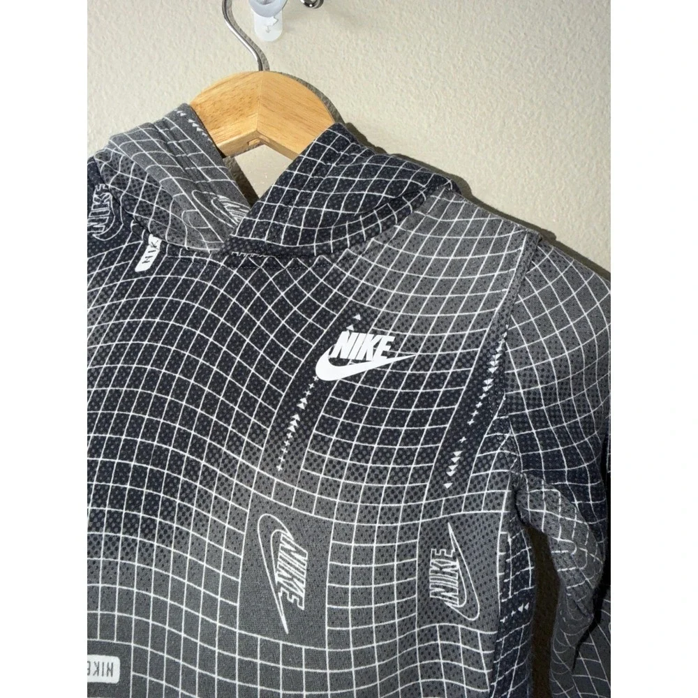 Boys Nike Hoodie Size XS